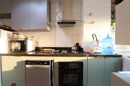 Apartamento à venda com 40m², 2 quartos e sem vagaCozinha e Área de Serviço