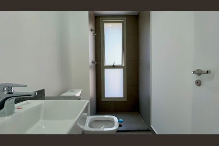 Apartamento à venda com 126m², 3 quartos e 2 vagas Apartamento à venda com 126m², 3 quartos e 2 vagasBanheiro Social