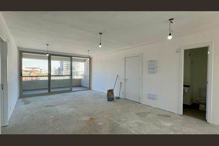 Apartamento à venda com 126m², 3 quartos e 2 vagas Apartamento à venda com 126m², 3 quartos e 2 vagasSala