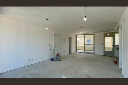 Apartamento à venda com 126m², 3 quartos e 2 vagas Apartamento à venda com 126m², 3 quartos e 2 vagasSala