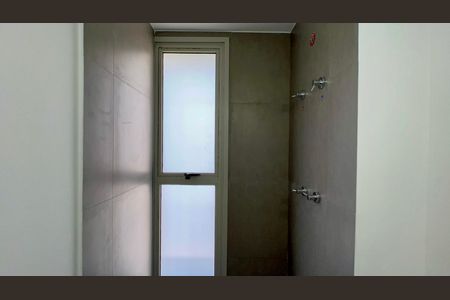 Apartamento à venda com 126m², 3 quartos e 2 vagas Apartamento à venda com 126m², 3 quartos e 2 vagasBanheiro da Suíte