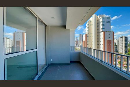 Apartamento à venda com 126m², 3 quartos e 2 vagas Apartamento à venda com 126m², 3 quartos e 2 vagasVaranda da Sala
