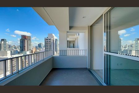 Apartamento à venda com 126m², 3 quartos e 2 vagas Apartamento à venda com 126m², 3 quartos e 2 vagasVaranda da Sala