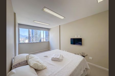 Studio de kitnet/studio para alugar com 1 quarto, 30m² em Centro, Rio de Janeiro