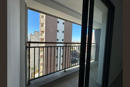 Apartamento à venda com 27m², 1 quarto e 1 vaga Apartamento à venda com 27m², 1 quarto e 1 vagaVaranda Studio
