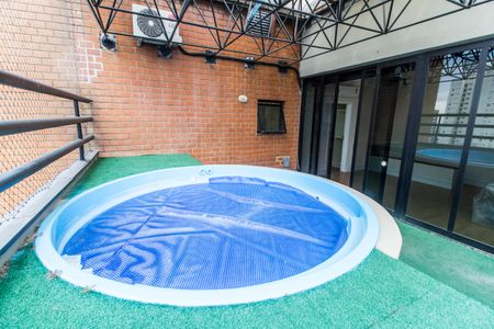 Apartamento para alugar com 150m², 2 quartos e 1 vaga Apartamento para alugar com 150m², 2 quartos e 1 vagaPiscina