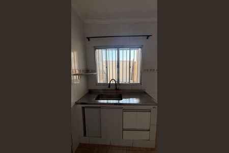 Casa à venda com 98m², 2 quartos e 2 vagasCozinha