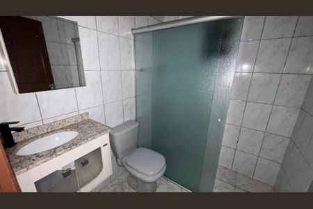 Casa à venda com 98m², 2 quartos e 2 vagasBanheiro Social