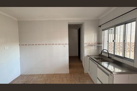 Casa à venda com 98m², 2 quartos e 2 vagasCozinha