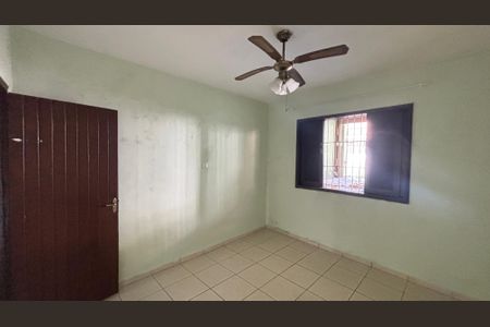Casa à venda com 98m², 2 quartos e 2 vagasQuarto 1