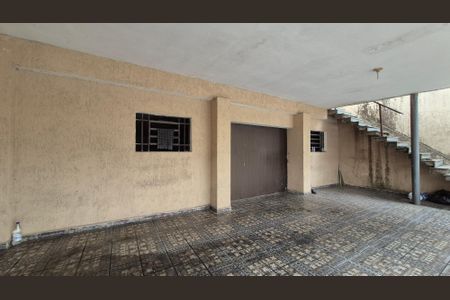 Casa à venda com 400m², 3 quartos e 8 vagas Casa à venda com 400m², 3 quartos e 8 vagasGaragem