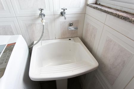 Apartamento à venda com 60m², 2 quartos e 2 vagas Apartamento à venda com 60m², 2 quartos e 2 vagasÁrea de Serviço