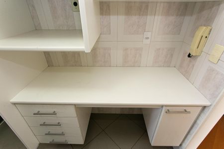 Apartamento à venda com 60m², 2 quartos e 2 vagas Apartamento à venda com 60m², 2 quartos e 2 vagasCozinha