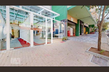 Studio para alugar com 28m², 1 quarto e sem vagaFachada e portaria