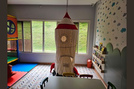 Apartamento à venda com 100m², 3 quartos e 2 vagas Apartamento à venda com 100m², 3 quartos e 2 vagasBrinquedoteca