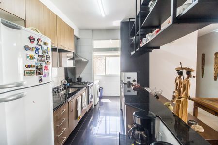 Apartamento à venda com 100m², 3 quartos e 2 vagas Apartamento à venda com 100m², 3 quartos e 2 vagasCozinha