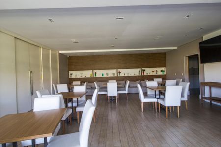 Apartamento à venda com 100m², 3 quartos e 2 vagas Apartamento à venda com 100m², 3 quartos e 2 vagasÁrea comum - Salão de festas