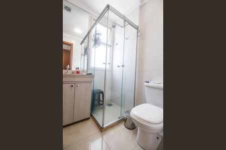 Apartamento à venda com 100m², 3 quartos e 2 vagas Apartamento à venda com 100m², 3 quartos e 2 vagasBanheiro da Suíte