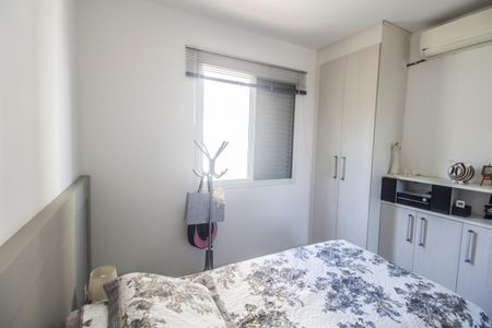 Apartamento à venda com 100m², 3 quartos e 2 vagas Apartamento à venda com 100m², 3 quartos e 2 vagasSuíte