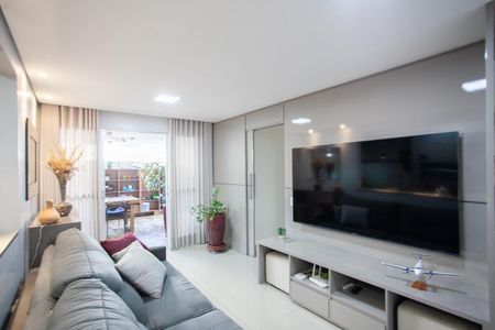 Sala de apartamento à venda com 3 quartos, 106m² em Santa Amelia, Belo Horizonte