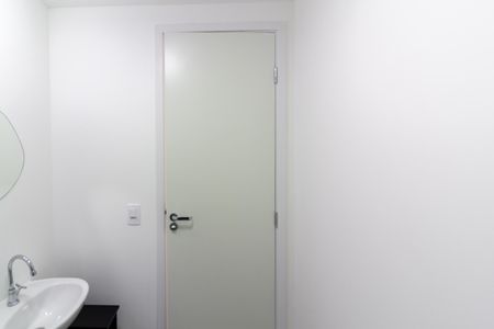 Studio para alugar com 26m², 1 quarto e sem vaga Studio para alugar com 26m², 1 quarto e sem vagaBanheiro