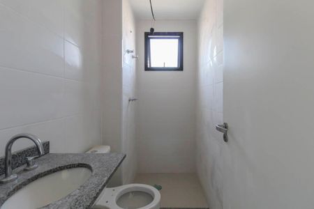 Apartamento à venda com 63m², 2 quartos e 1 vaga Apartamento à venda com 63m², 2 quartos e 1 vagaBanheiro da Suíte