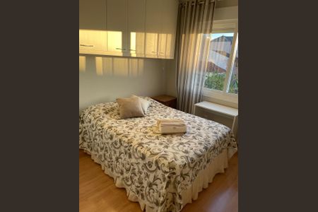 Quarto de apartamento à venda com 1 quarto, 41m² em Floresta, Porto Alegre
