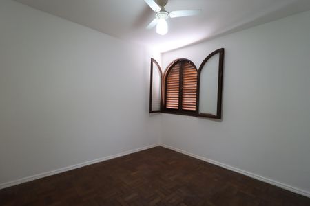 Casa para alugar com 276m², 3 quartos e 4 vagasQuarto 2