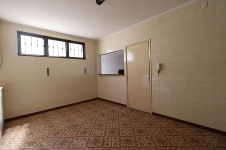 Casa para alugar com 276m², 3 quartos e 4 vagasCozinha
