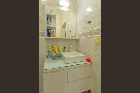 Casa à venda com 290m², 3 quartos e 2 vagas Casa à venda com 290m², 3 quartos e 2 vagasBanheiro 2