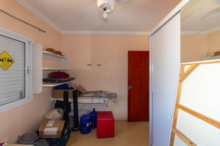 Casa à venda com 118m², 3 quartos e 2 vagasQuarto 2