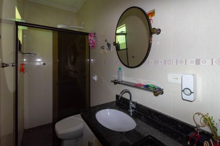 Casa à venda com 118m², 3 quartos e 2 vagasBanheiro Social