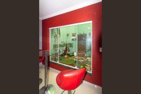 Casa à venda com 118m², 3 quartos e 2 vagasJardim de inverno