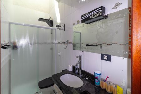 Casa à venda com 118m², 3 quartos e 2 vagasBanheiro da Suíte