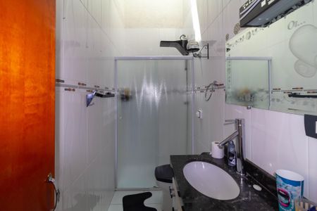 Casa à venda com 118m², 3 quartos e 2 vagasBanheiro da Suíte
