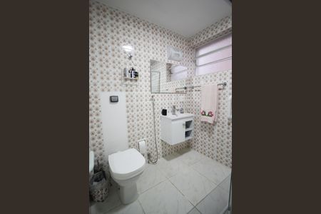 Apartamento à venda com 112m², 2 quartos e 1 vagaBanheiro