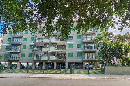 Apartamento para alugar com 220m², 3 quartos e 2 vagasfachada