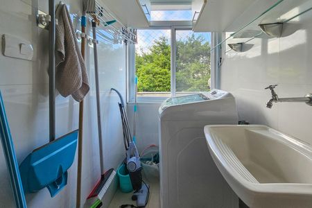Apartamento para alugar com 220m², 3 quartos e 2 vagasÁrea de serviço