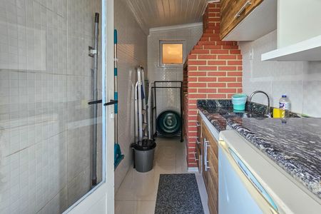 Apartamento para alugar com 220m², 3 quartos e 2 vagasÁrea de serviço