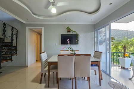 Sala de apartamento para alugar com 3 quartos, 220m² em Loteamento Joao Batista Juliao, Guarujá