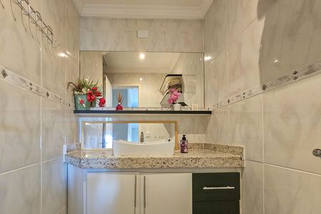 Apartamento para alugar com 220m², 3 quartos e 2 vagasBanheiro Suíte 1