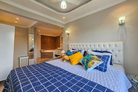 Apartamento para alugar com 220m², 3 quartos e 2 vagasSuíte 2