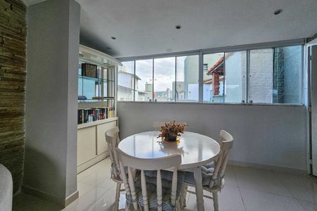 Apartamento para alugar com 220m², 3 quartos e 2 vagasSala 2