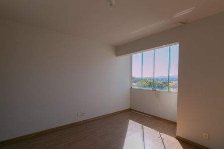 Casa à venda com 180m², 3 quartos e 3 vagas Casa à venda com 180m², 3 quartos e 3 vagasSuíte 3