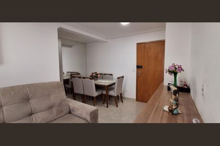Apartamento à venda com 65m², 2 quartos e 1 vaga Apartamento à venda com 65m², 2 quartos e 1 vagaSala