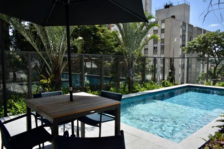 Studio para alugar com 46m², 0 quarto e 1 vagaÁrea comum - Piscina Externa