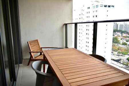 Studio para alugar com 46m², 0 quarto e 1 vagaSacada