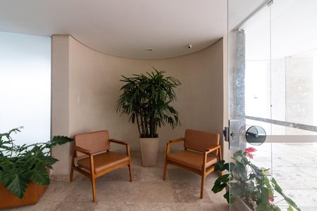 Apartamento à venda com 100m², 2 quartos e 1 vagaHall de entrada