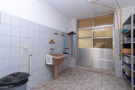 Casa à venda com 330m², 3 quartos e 7 vagasÁrea de Serviço