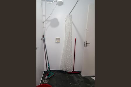 Apartamento para alugar com 35m², 1 quarto e sem vagaBanheiro